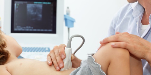 VOTRE ENFANT VA AVOIR UNE ÉCHOGRAPHIE